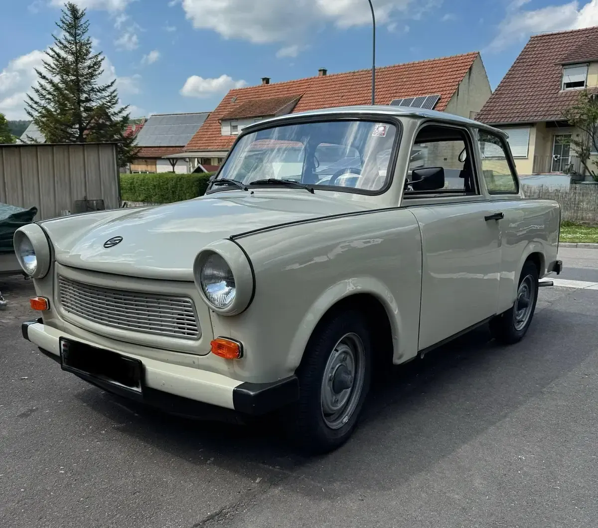 Gebraucht Trabant 601 26 PS (19 kW) 1990 Grau Limousine