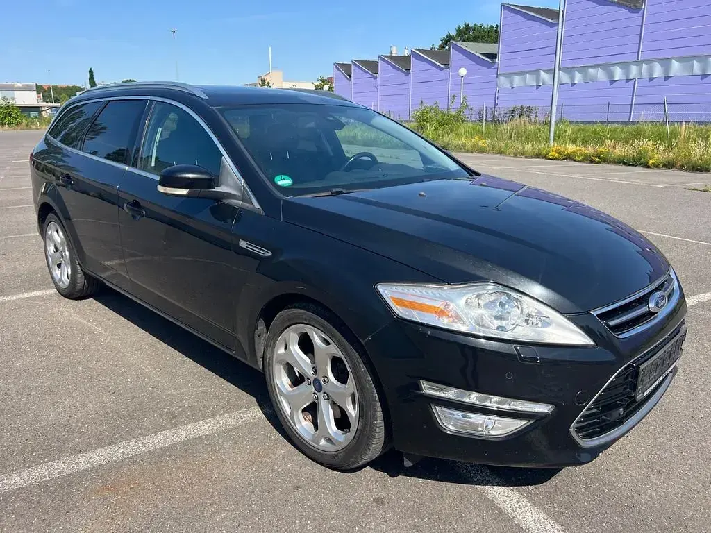 Gebraucht Ford Mondeo Titanium X 163 PS (119 kW) 2012 Schwarz Limousine