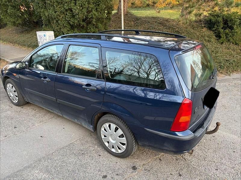 Gebraucht Ford Focus Ambiente 116 PS (85 kW) 2004 Blau Limousine