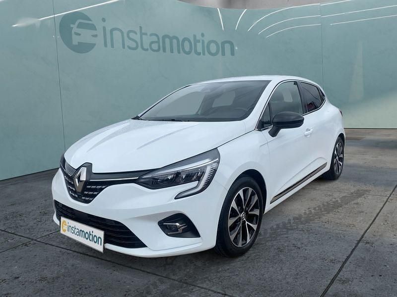 Weiß Gebraucht 2023 Renault Clio V Kleinwagen | 16.999 € (Fairer Preis) - Bild 1/4