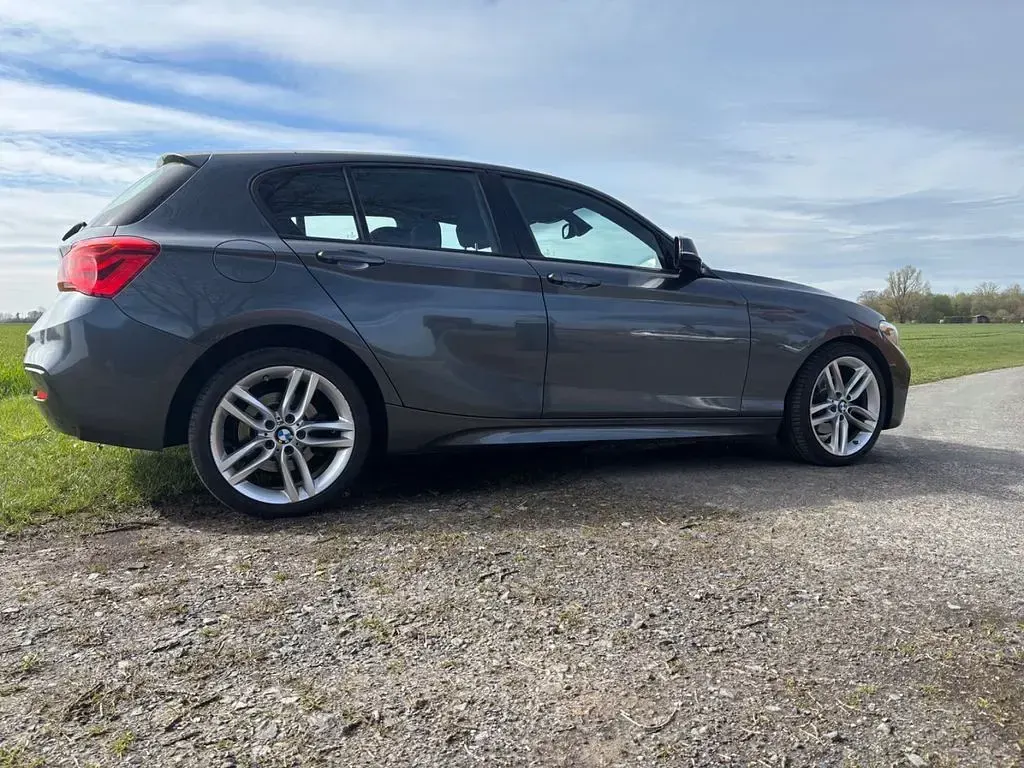 Gebraucht BMW 120 M Sport 190 PS (139 kW) 2015 Grau Kleinwagen