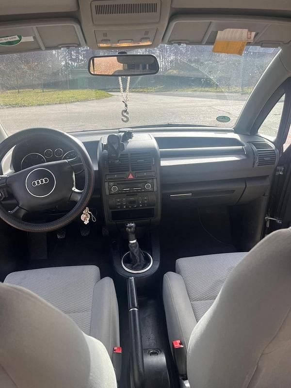 Gebraucht Audi A2 75 PS (55 kW) 2001 Silber Kleinwagen