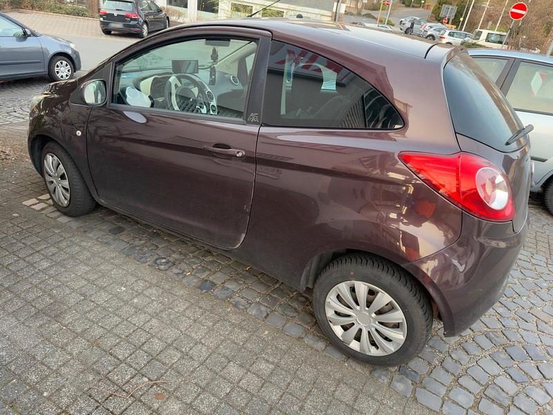 Gebraucht Ford Ka 69 PS (50 kW) 2010 Braun Kleinwagen