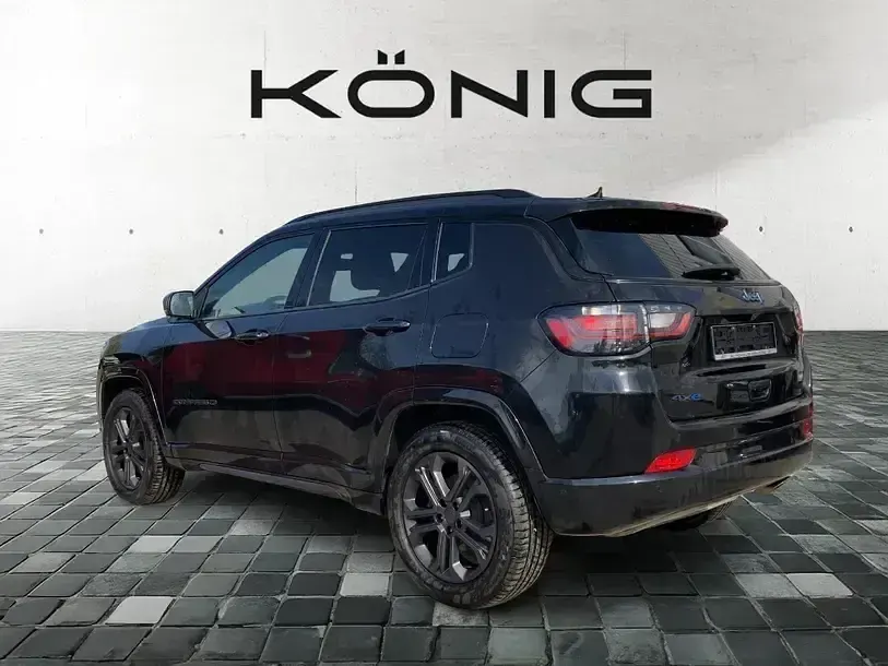 Gebraucht Jeep Compass 80th Anniversary 241 PS (177 kW) 2022 Schwarz SUV