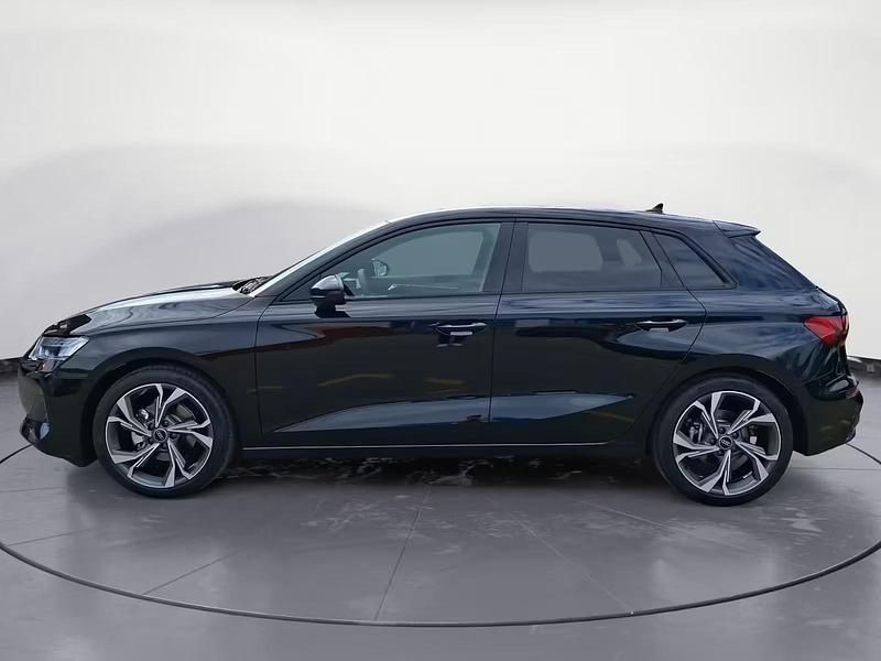 Neu Audi A3 Sportback Advanced 150 PS (110 kW) 2026 Schwarz Kleinwagen