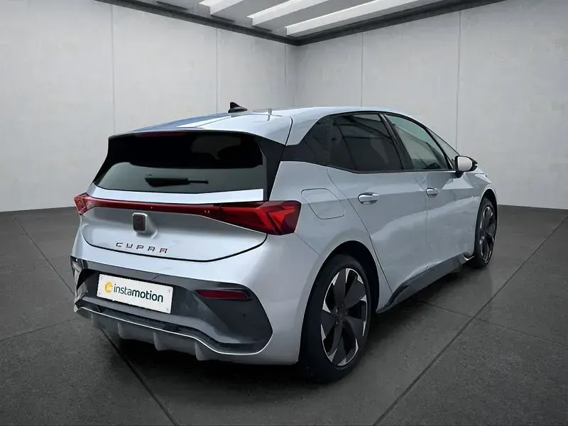 Second-hand Cupra Born 169 kW (231 CP) 2026 Argintiu Hatchback