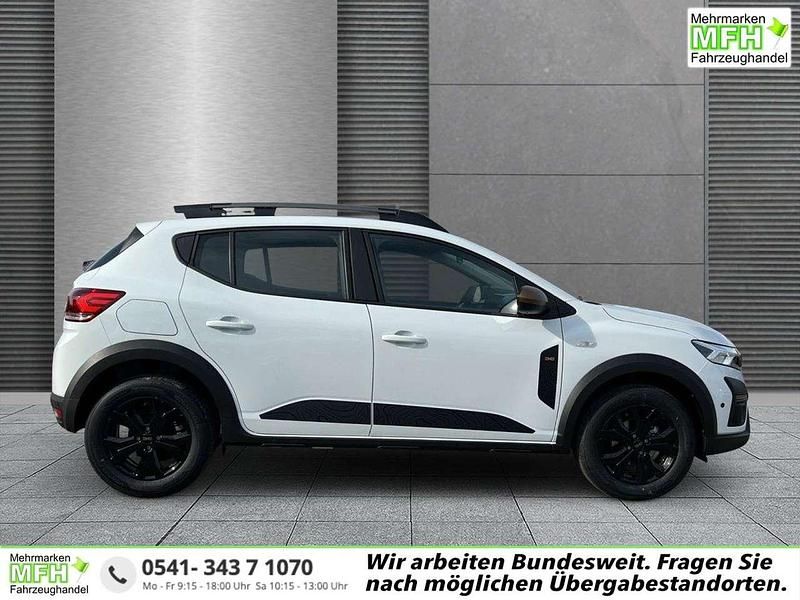 Arktisweiß Gebraucht 2025 Dacia Sandero Extreme Kleinwagen | 18.300 € (Fairer Preis) - Bild 1/4