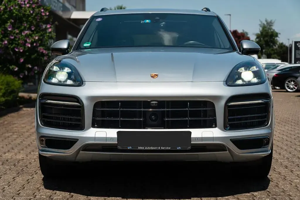 Gebraucht Porsche Cayenne GTS 460 PS (338 kW) 2021 Silber SUV