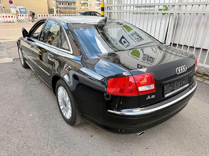 Gebraucht Audi A8 280 PS (205 kW) 2004 Schwarz Limousine