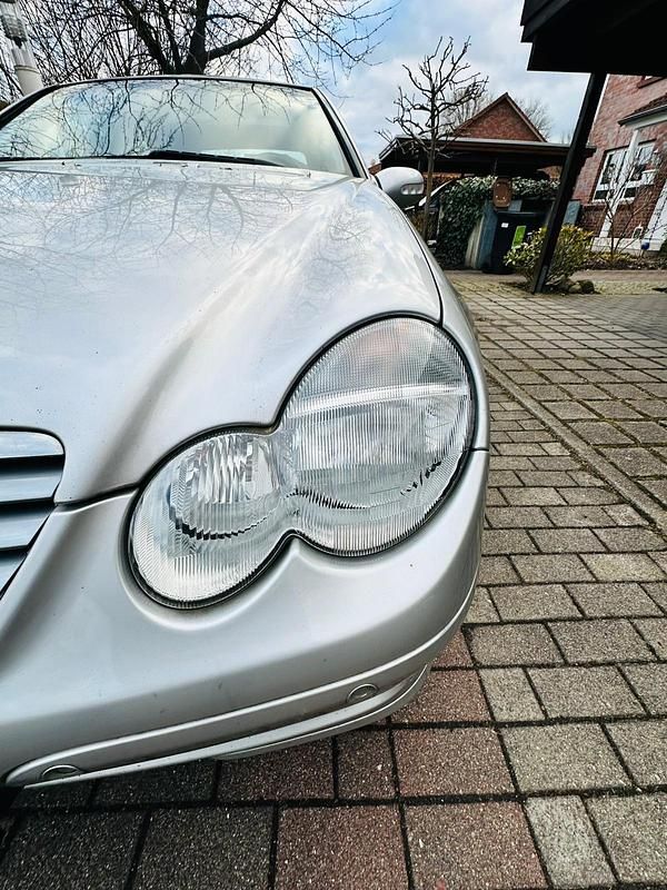 Gebraucht Mercedes C180 143 PS (105 kW) 2003 Silber Coupé