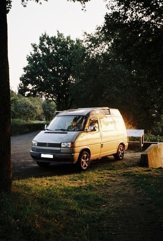 Silber Gebraucht 1992 VW T4 Van | 13.500 € - Bild 1/4