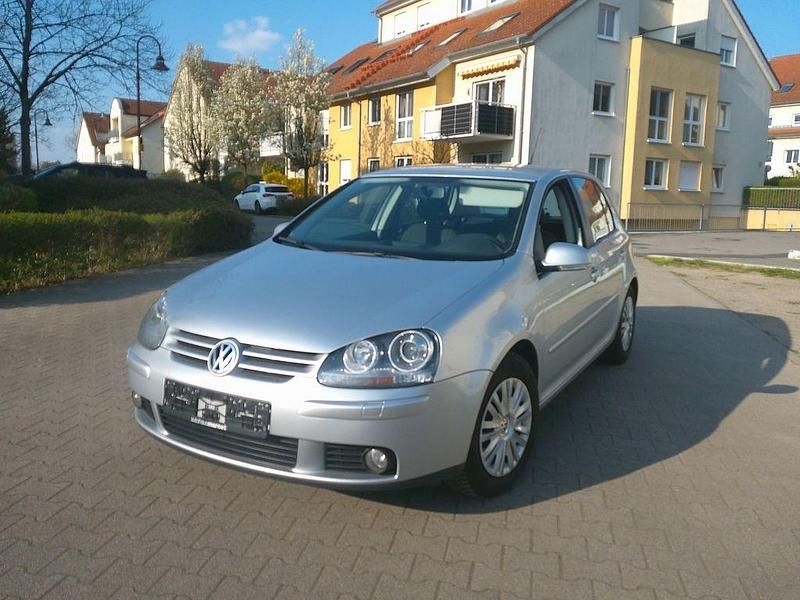 Gebraucht VW Golf V Edition 105 PS (77 kW) 2007 Silber Limousine