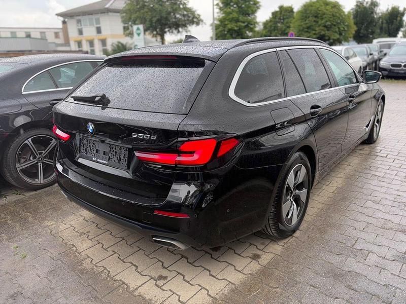 Gebraucht BMW 530 286 PS (210 kW) 2021 Schwarz Limousine