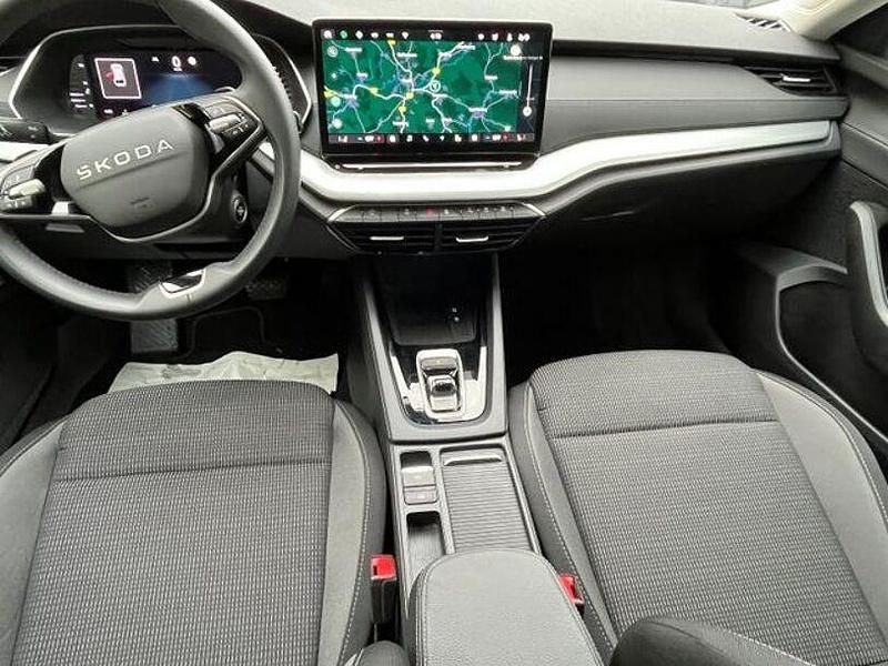 Gebraucht Skoda Octavia 150 PS (110 kW) 2025 Silber Kombi