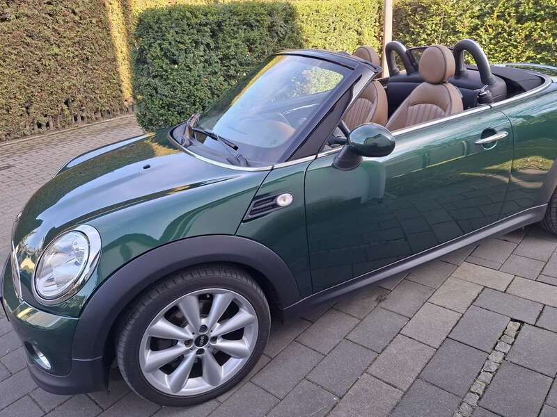 Grün Gebraucht 2012 Mini Cooper Cabriolet Cabrio | 12.450 € (Teuer) - Bild 1/4