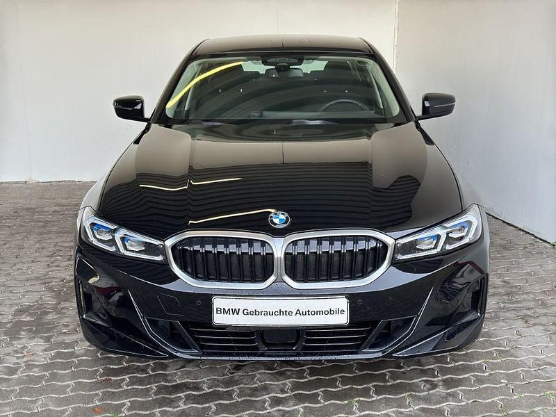 Gebraucht BMW 320 Efficient Dynamics 190 PS (139 kW) 2024 Schwarz Limousine