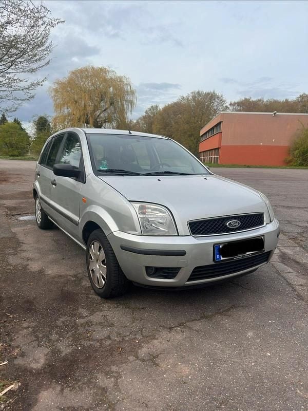 Gebraucht Ford Fusion 80 PS (58 kW) 2003 Grau Kleinwagen