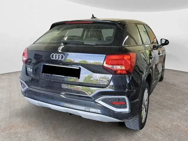 Gebraucht Audi Q2 Advanced 190 PS (139 kW) 2023 Schwarz SUV