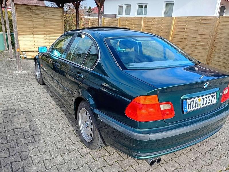 Gebraucht BMW 320 150 PS (110 kW) 1998 Limousine