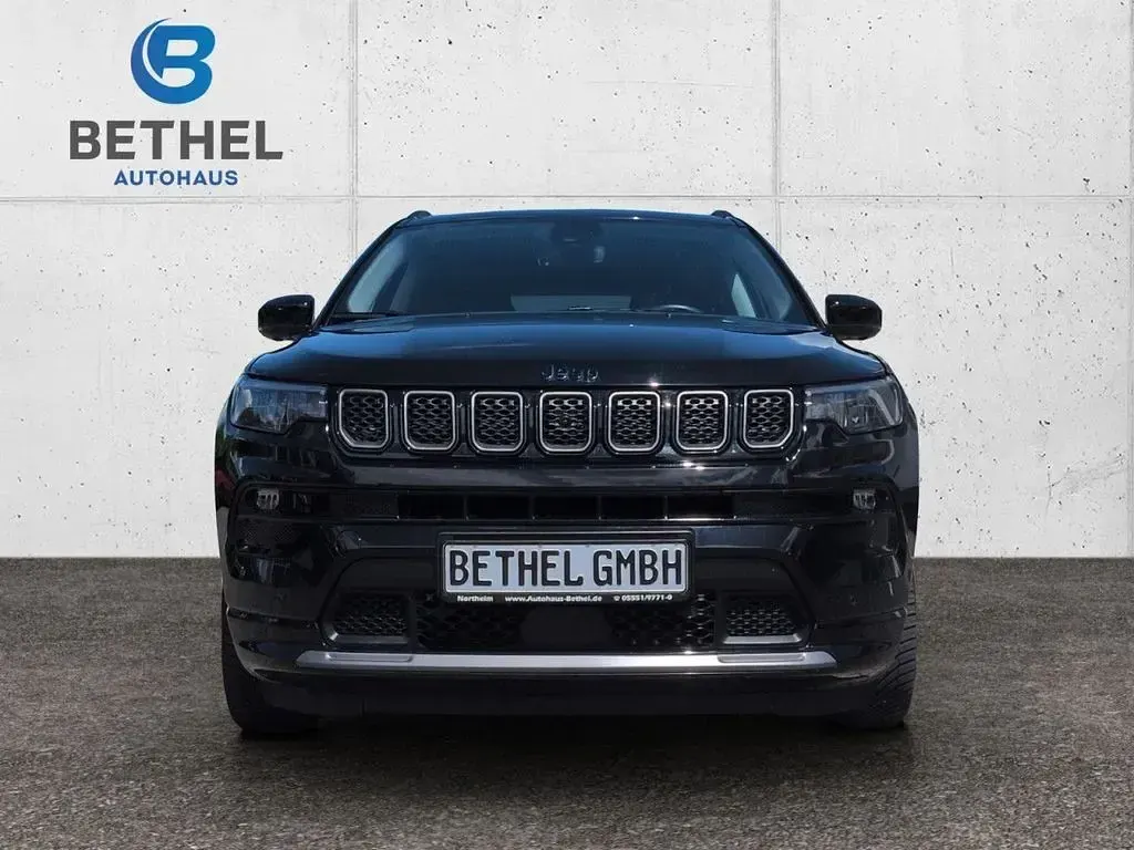 Gebraucht Jeep Compass 181 PS (133 kW) 2022 Schwarz (metallic) SUV