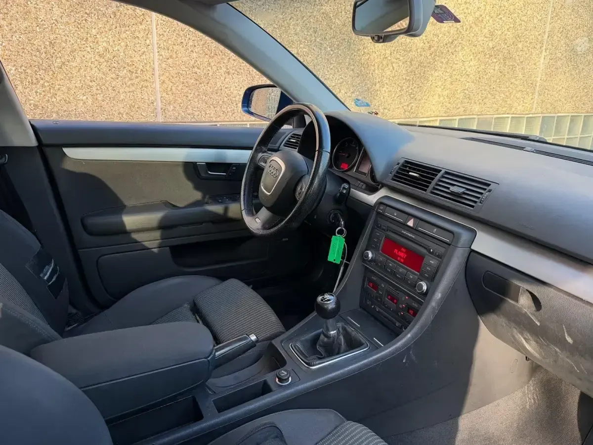 Gebraucht Audi A4 S-Line 179 PS (131 kW) 2007 Blau Kombi