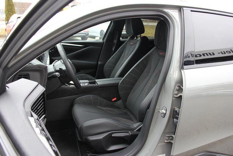 Gebraucht DS Automobiles DS4 Performance 131 PS (96 kW) 2024 Lacquered grey (metallic) SUV