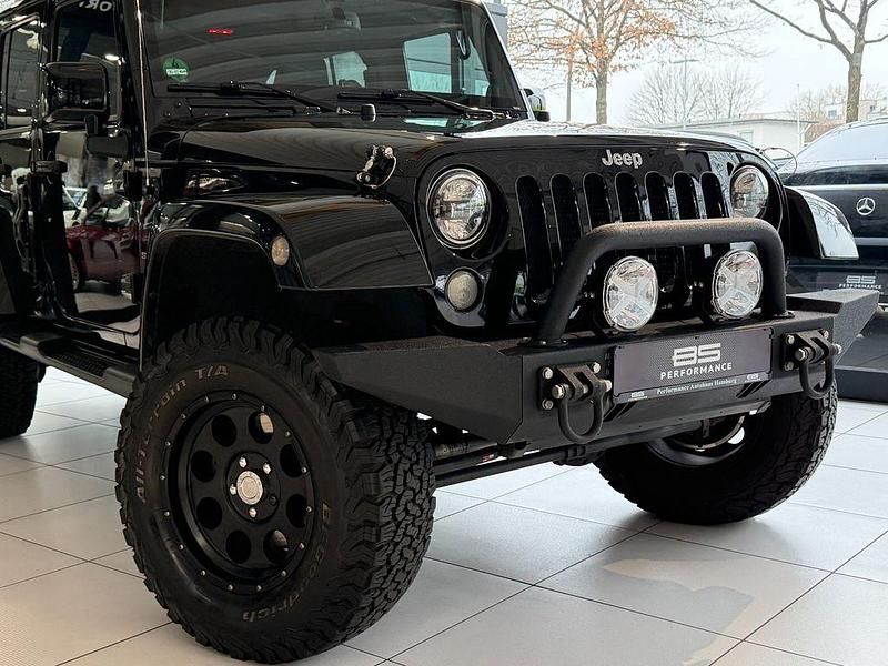 Gebraucht Jeep Wrangler Sahara 200 PS (147 kW) 2014 Schwarz SUV