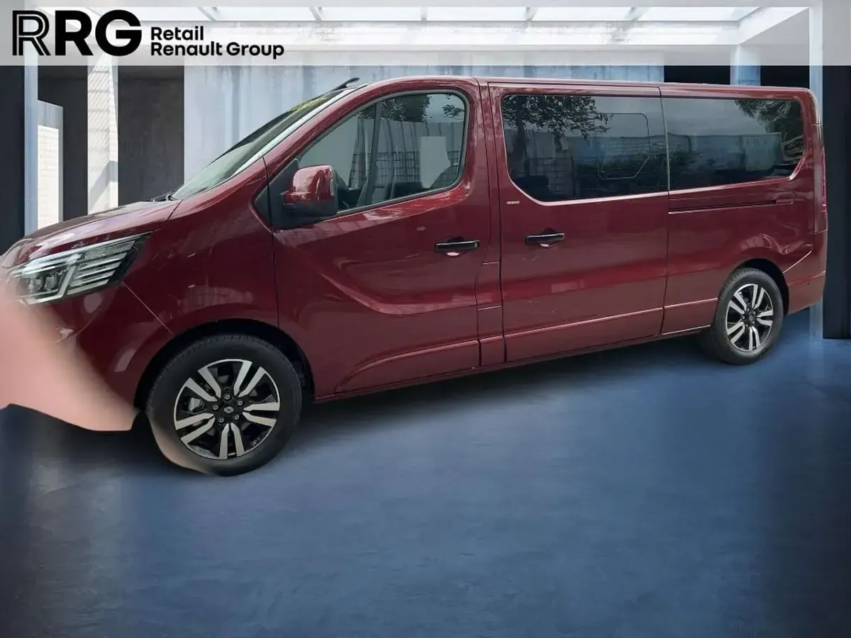 Neu Renault Trafic 150 PS (110 kW) 2026 Karmesinrot metallic Van / Kleinbus
