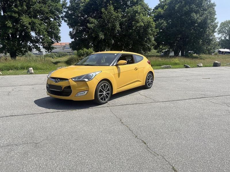 Gelb Gebraucht 2012 Hyundai Veloster Premium Kleinwagen | 6.500 € (Guter Preis) - Bild 1/4