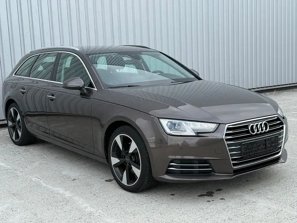Gebraucht Audi A4 Design 150 PS (110 kW) 2018 Kombi