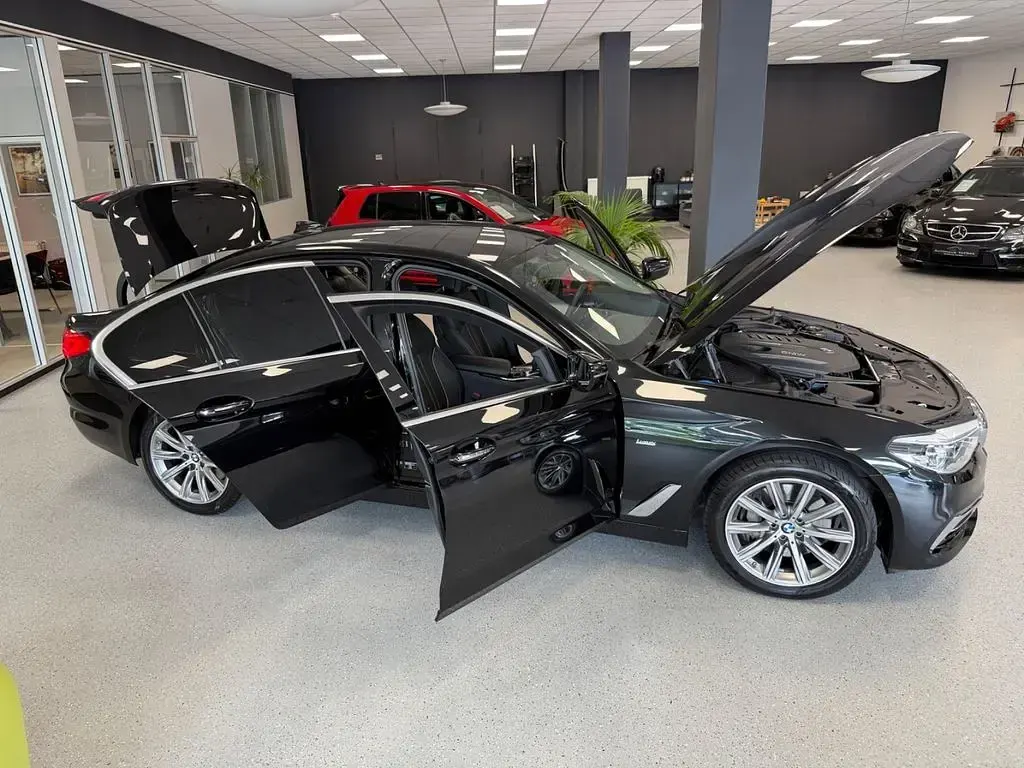 Gebraucht BMW 540 Luxury Line 340 PS (250 kW) 2017 Schwarz Limousine