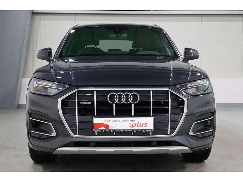 Gebraucht Audi Q5 Ambiente 204 PS (150 kW) 2023 Manhattangrau metallic SUV