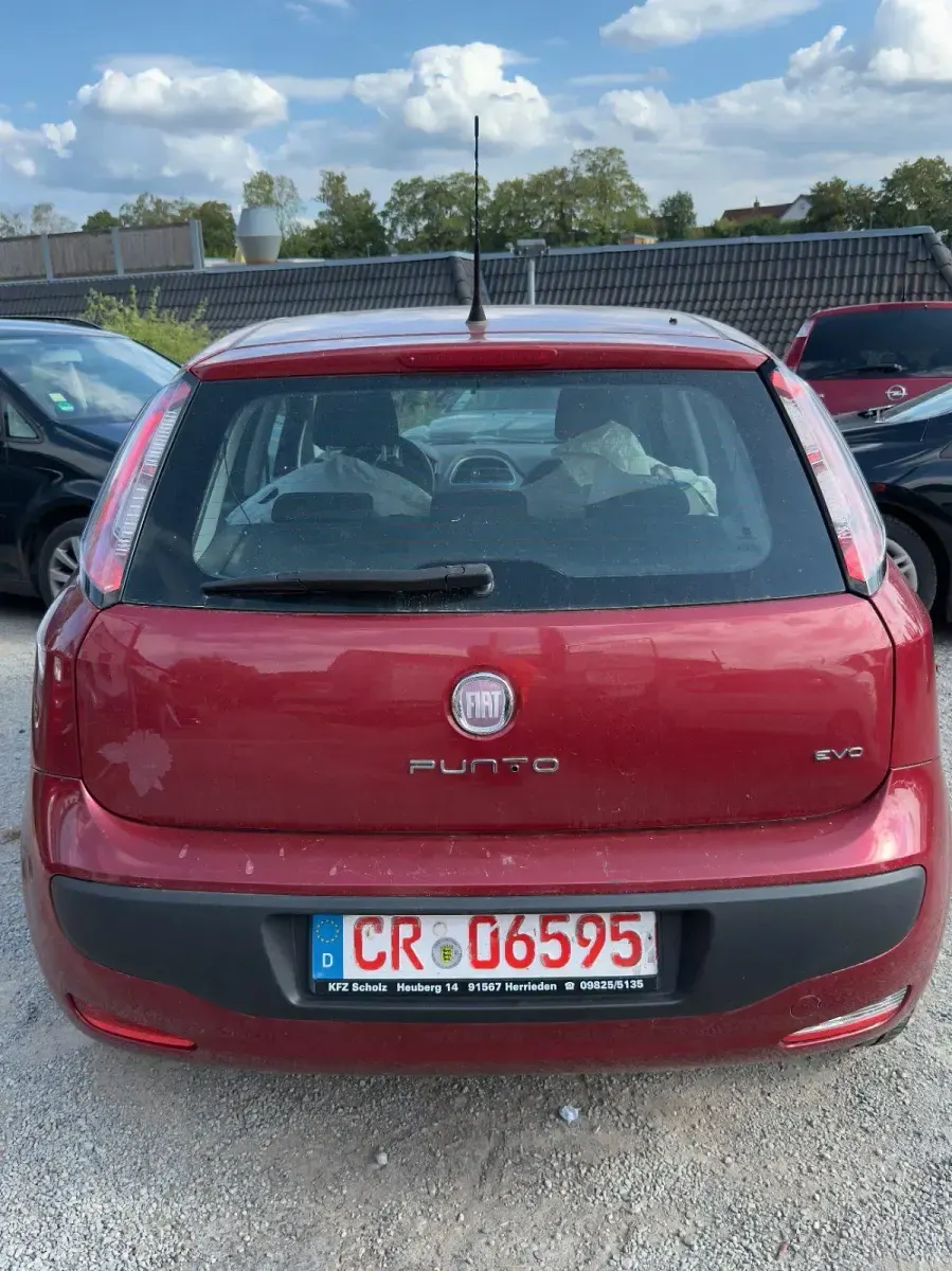 Gebraucht Fiat Punto 77 PS (56 kW) 2010 Rot Kleinwagen