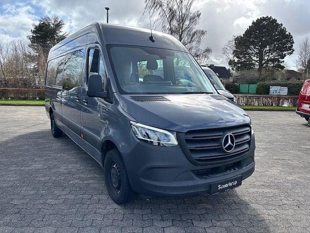 Gebraucht Mercedes Sprinter 170 PS (125 kW) 2022 Grau Van