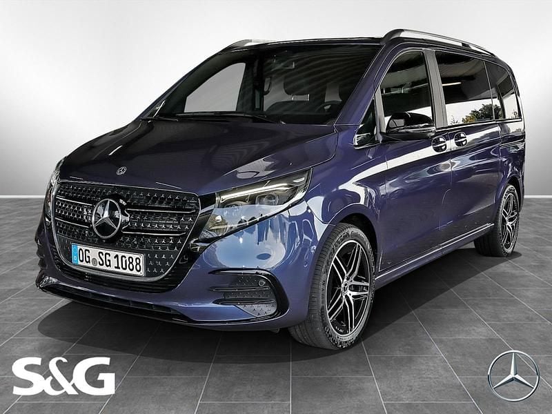 Sodalithblau met. Gebraucht 2024 Mercedes V300 AMG Van / Kleinbus | 81.999 € - Bild 1/4