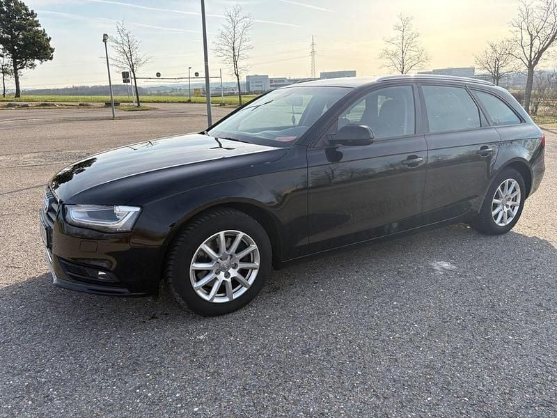 Gebraucht Audi A4 Ambition 150 PS (110 kW) 2015 Limousine