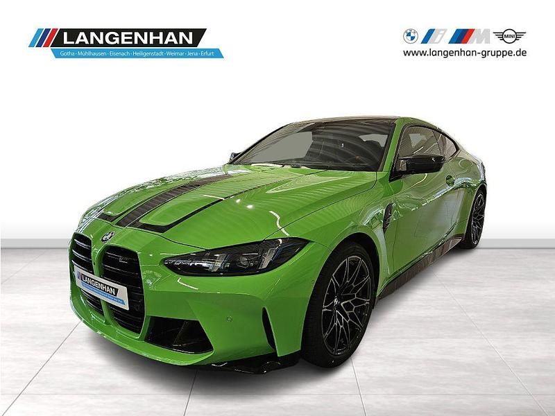Grün Neu 2025 BMW M4 Performance Coupé | 126.901 € - Bild 1/4
