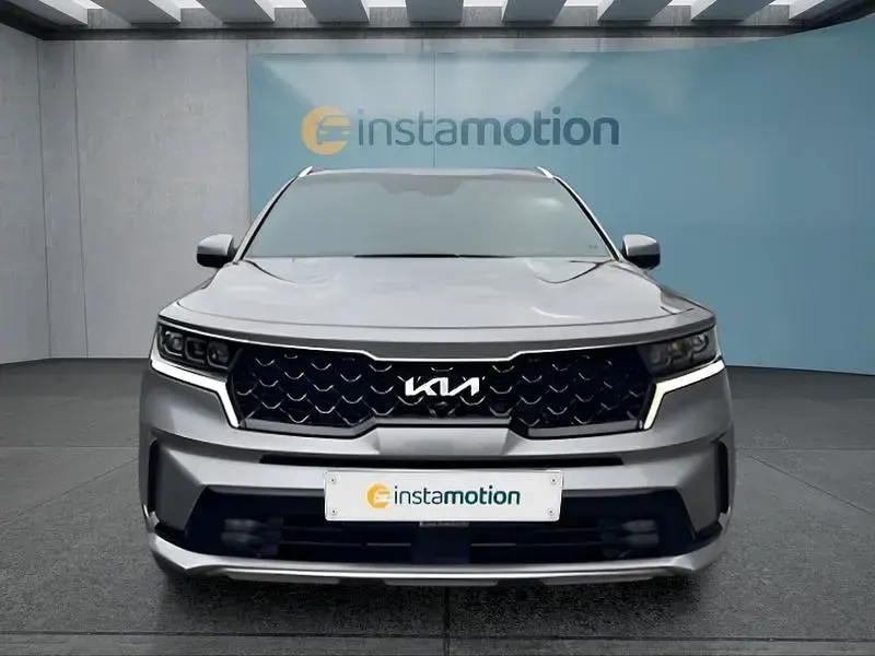 Gebraucht Kia Sorento 179 PS (131 kW) 2023 Grau SUV