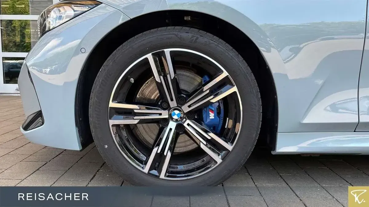 Gebraucht BMW 340 374 PS (275 kW) 2025 M brooklyn grau metallic Kombi
