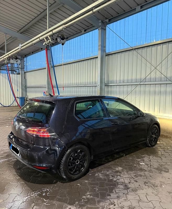 Gebraucht VW Golf VII 140 PS (102 kW) 2013 Schwarz Kleinwagen