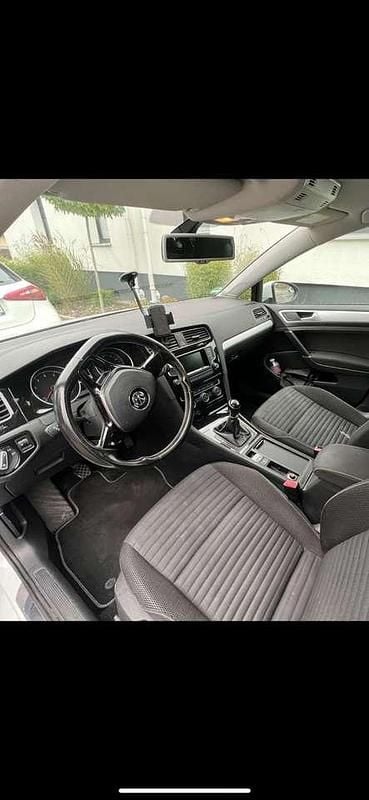 Weiß Gebraucht 2014 VW Golf VII Cup Kleinwagen | 7.999 € (Superpreis) - Bild 1/4