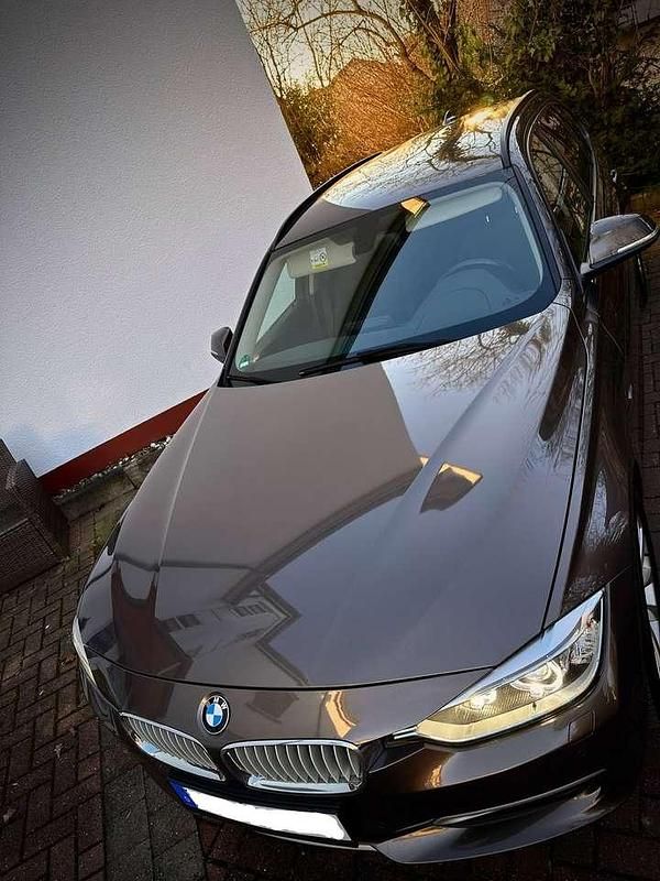 Gebraucht BMW 316 116 PS (85 kW) 2013 Braun Kombi