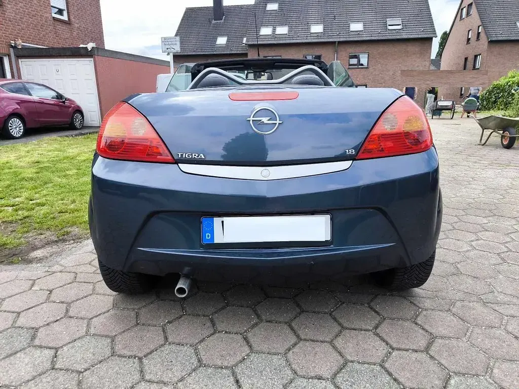Gebraucht Opel Tigra Edition 125 PS (91 kW) 2006 Blau Cabrio