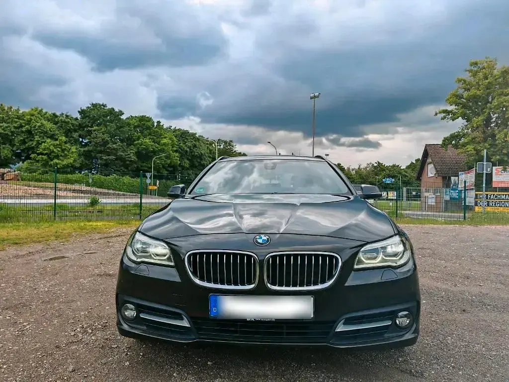 Gebraucht BMW 530 Sport Line 258 PS (189 kW) 2015 Braun Kombi