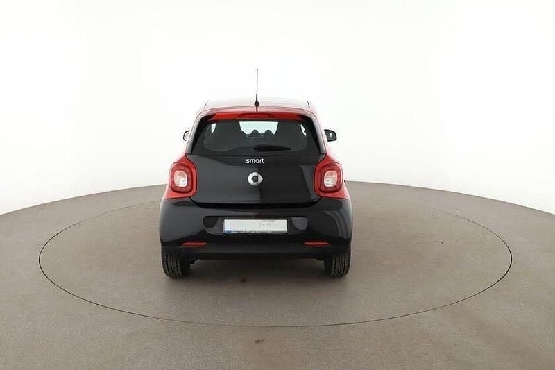 Gebraucht Smart ForFour Passion 71 PS (52 kW) 2018 Schwarz Kleinwagen