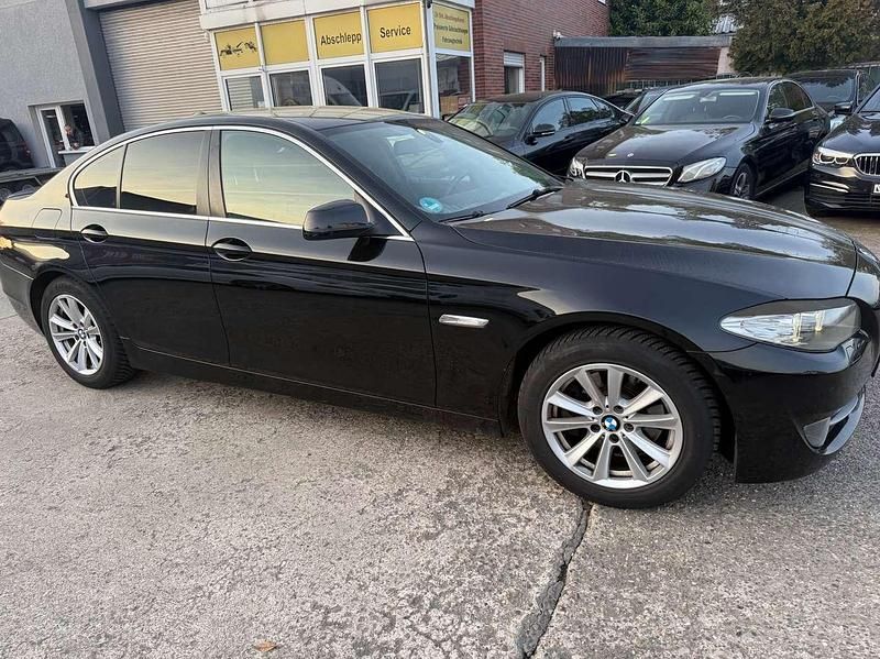 Gebraucht BMW 520 184 PS (135 kW) 2011 Schwarz ii Limousine