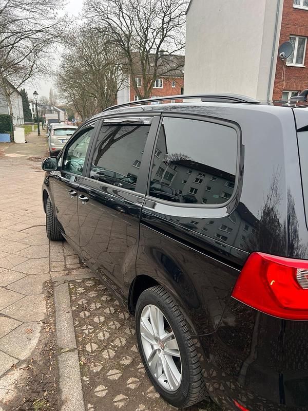 Gebraucht Seat Alhambra 177 PS (130 kW) 2013 Schwarz Van / Kleinbus