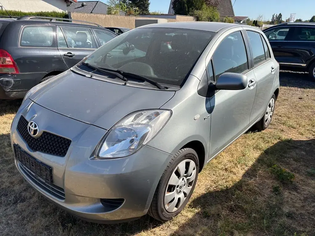Gebraucht Toyota Yaris Cool 90 PS (66 kW) 2008 Kleinwagen