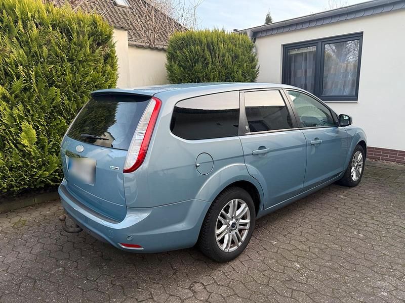 Gebraucht Ford Focus Ghia 125 PS (91 kW) 2008 Kombi