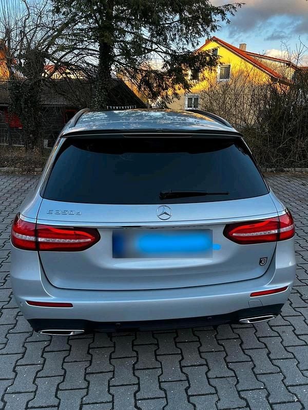 Gebraucht Mercedes E350 AMG 258 PS (189 kW) 2017 Grau Kombi